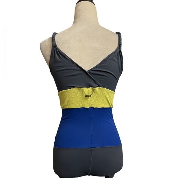 VPL One Piece Color Block Bathing Suit w/Twisted Straps (Size: Medium) - Picture 6 of 10